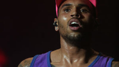 Chris brown 8 2012